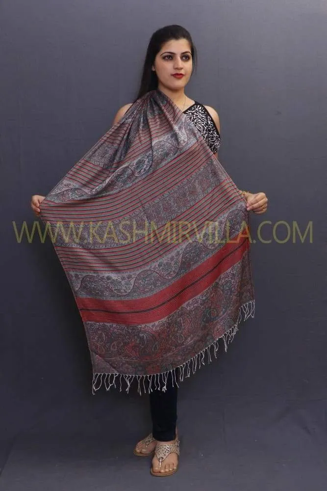 Delicate Wrap Along With Stripes Pattern Looks Elegant When Team Up With Denims Or Suit.