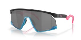 Oakley BXTR Color: Matte Black with Prizm Black Lens